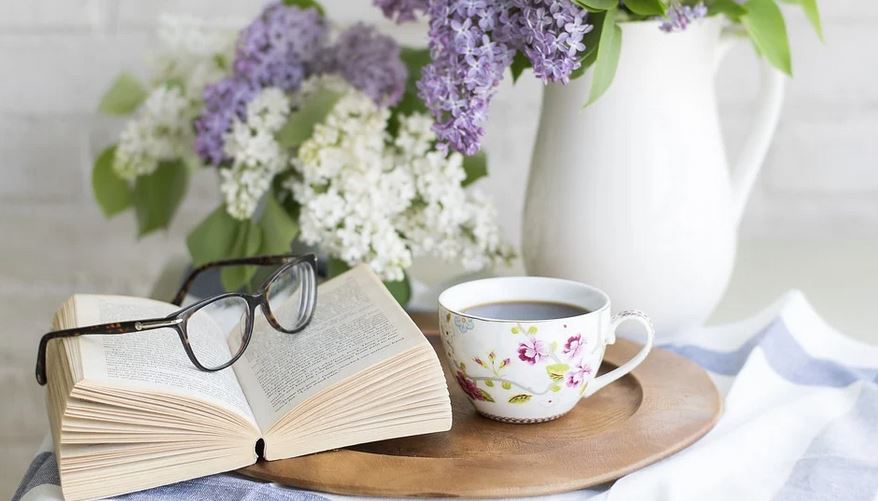 coffee-book-flowers