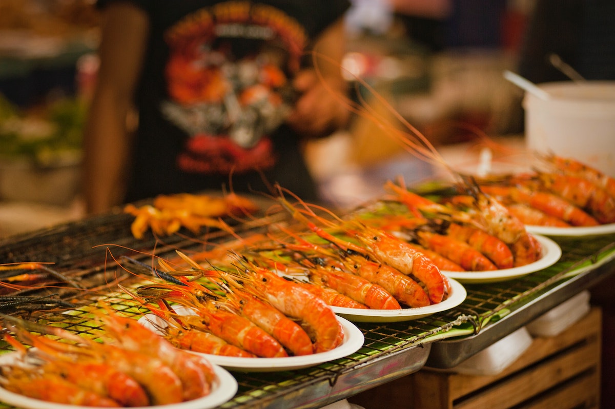 shrimps on plates